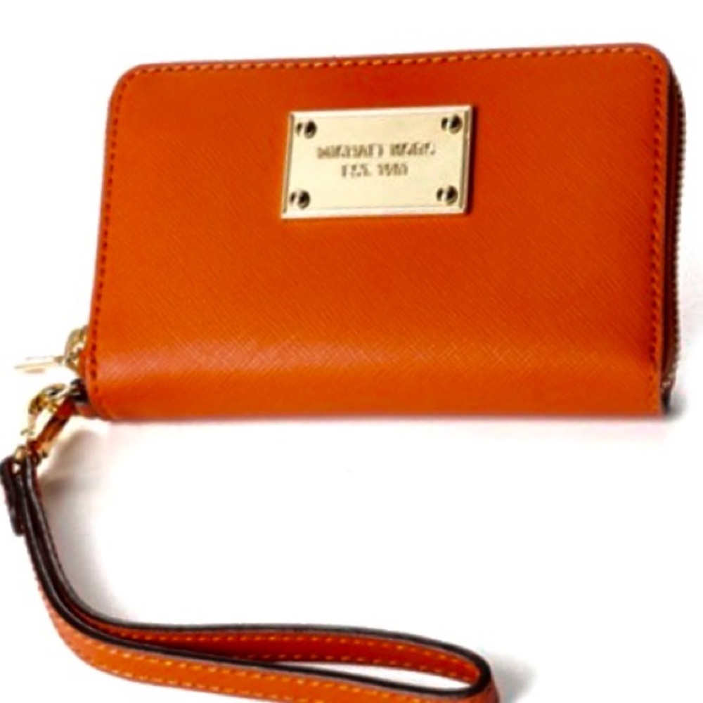 💰Michael Kors Multi Phonecase